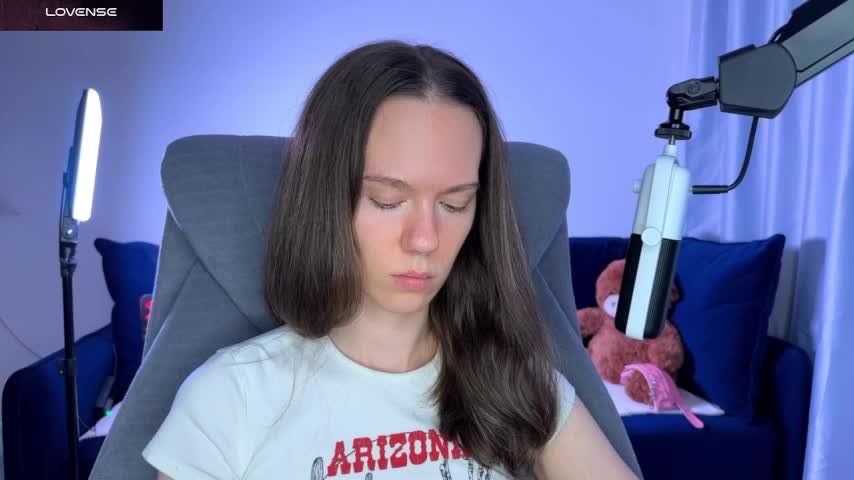 SharkyBaby Live Sex December 13, 2025