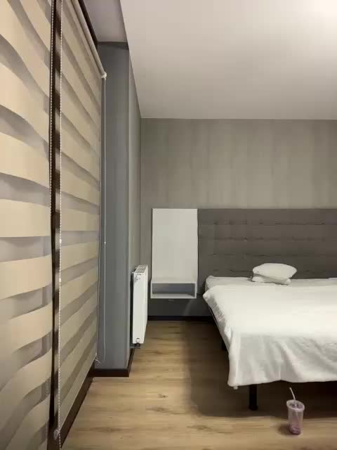 BabyDarii Live Sex December 17, 2025