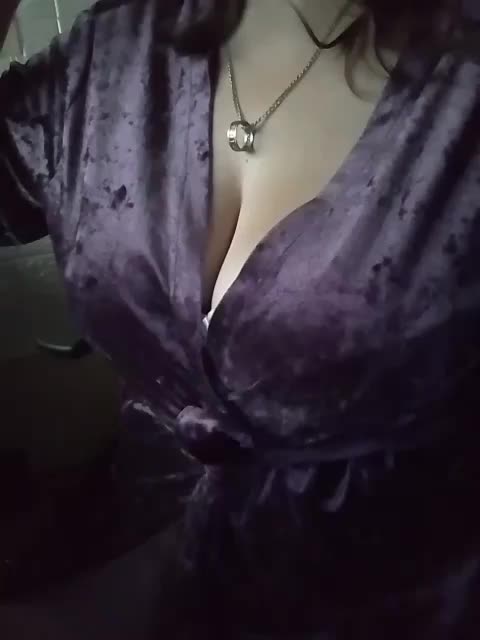 --A--- Live Sex December 15, 2025