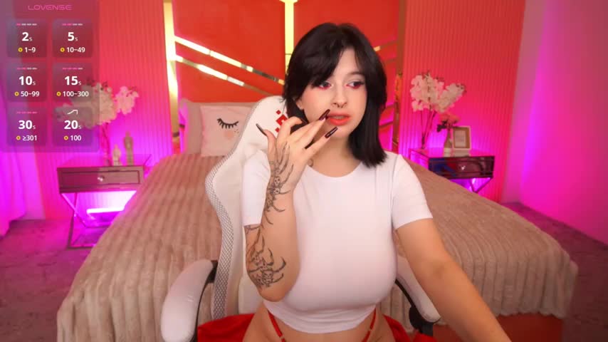 Miki_Kivi Live Sex December 13, 2025