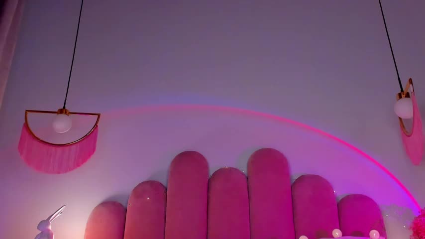 ElsaYoung Live Sex December 13, 2025