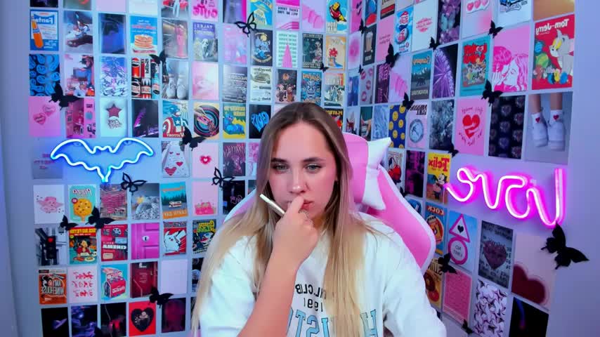 MiaMilas Live Sex December 13, 2025