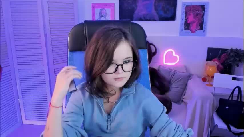 elainebeness Live Sex December 15, 2025