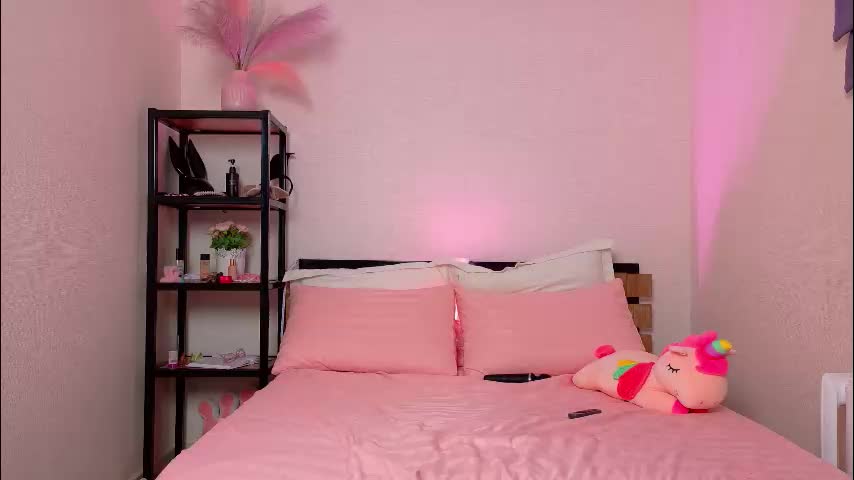 lovely_poppy Live Sex December 13, 2025