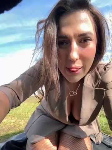 AleksandraRich Live Sex December 17, 2025