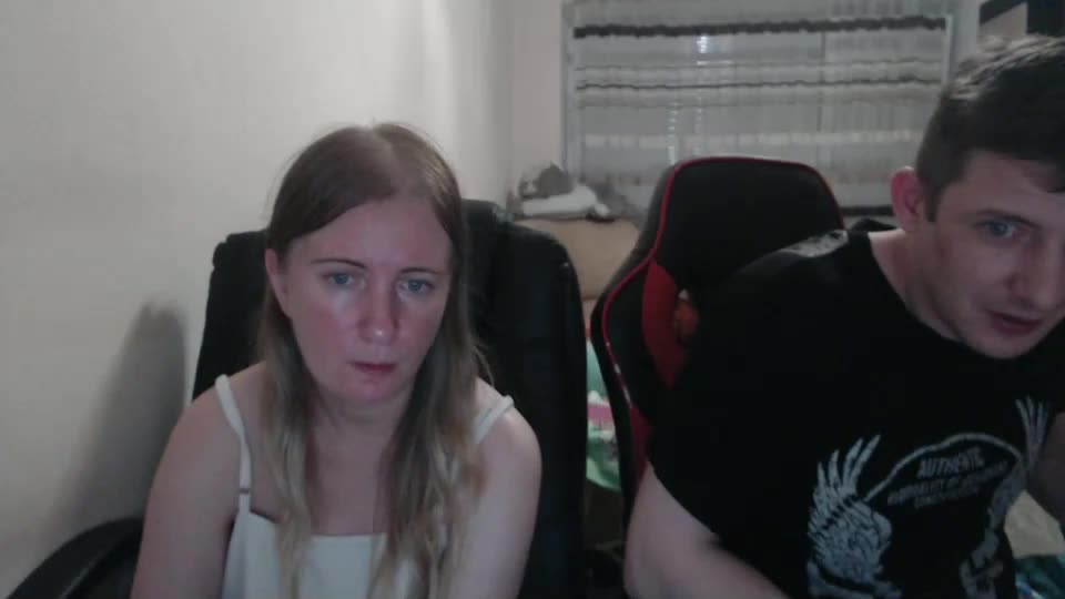 jenisandpeter Live Sex December 20, 2025