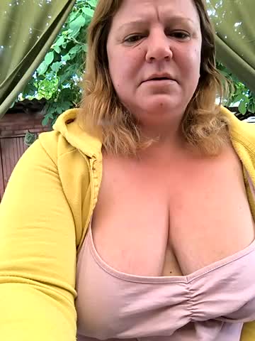 jusichka Live Sex December 17, 2025