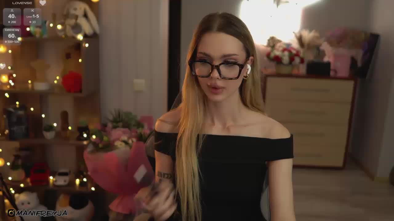 ManiFreyja Live Sex December 18, 2025