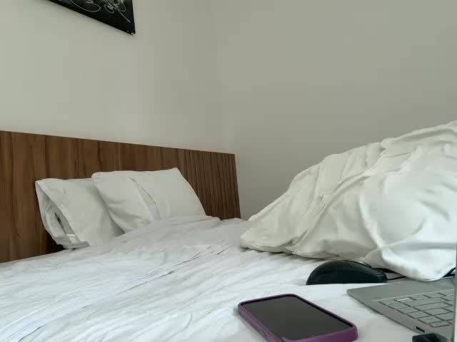 PrincessValeri Live Sex December 14, 2025