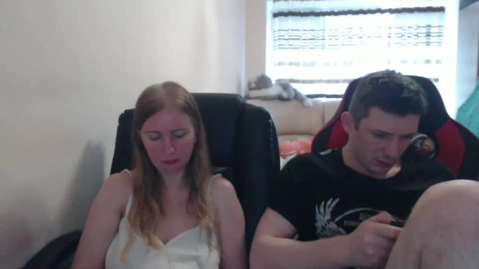 jenisandpeter Live Sex December 20, 2025