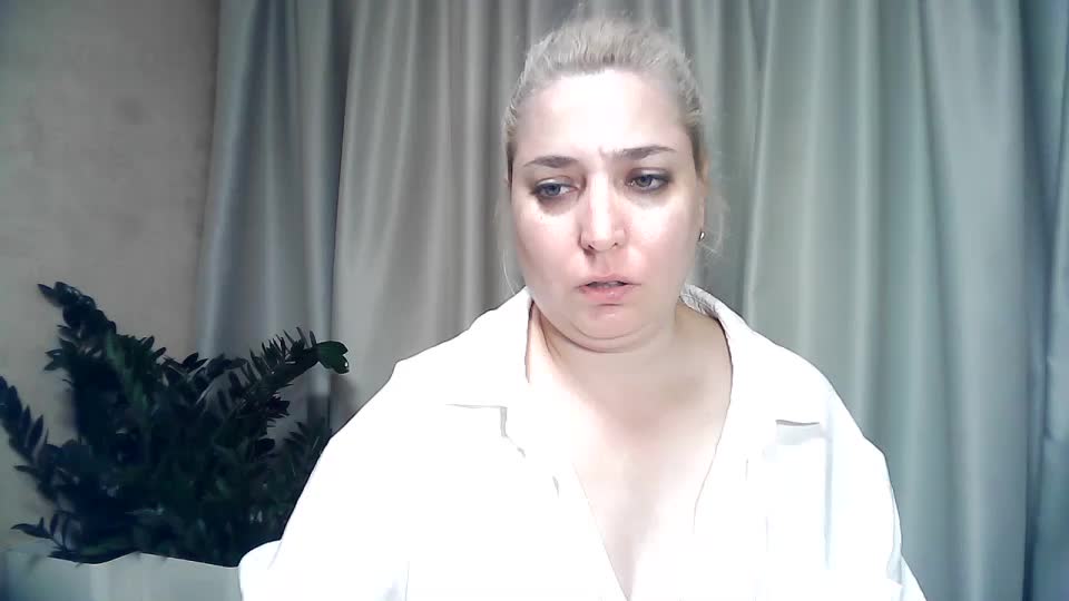 KickaIricka Live Sex December 14, 2025