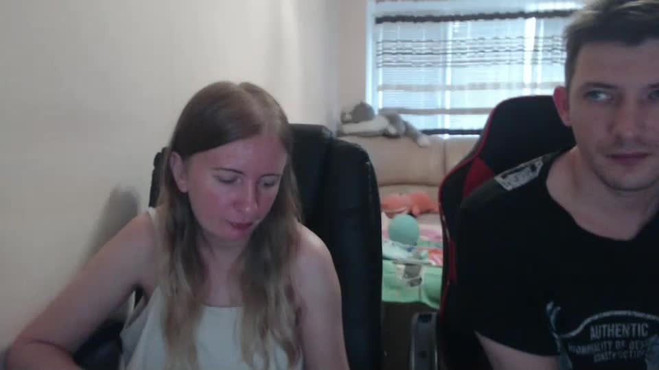 jenisandpeter Live Sex December 20, 2025
