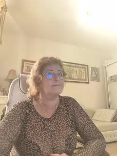 KarinkaSweet Live Sex December 14, 2025