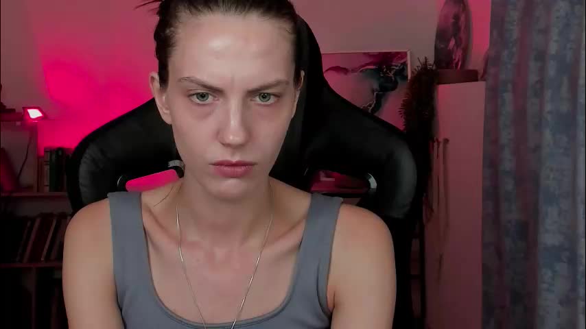 emilywiled Live Sex December 17, 2025