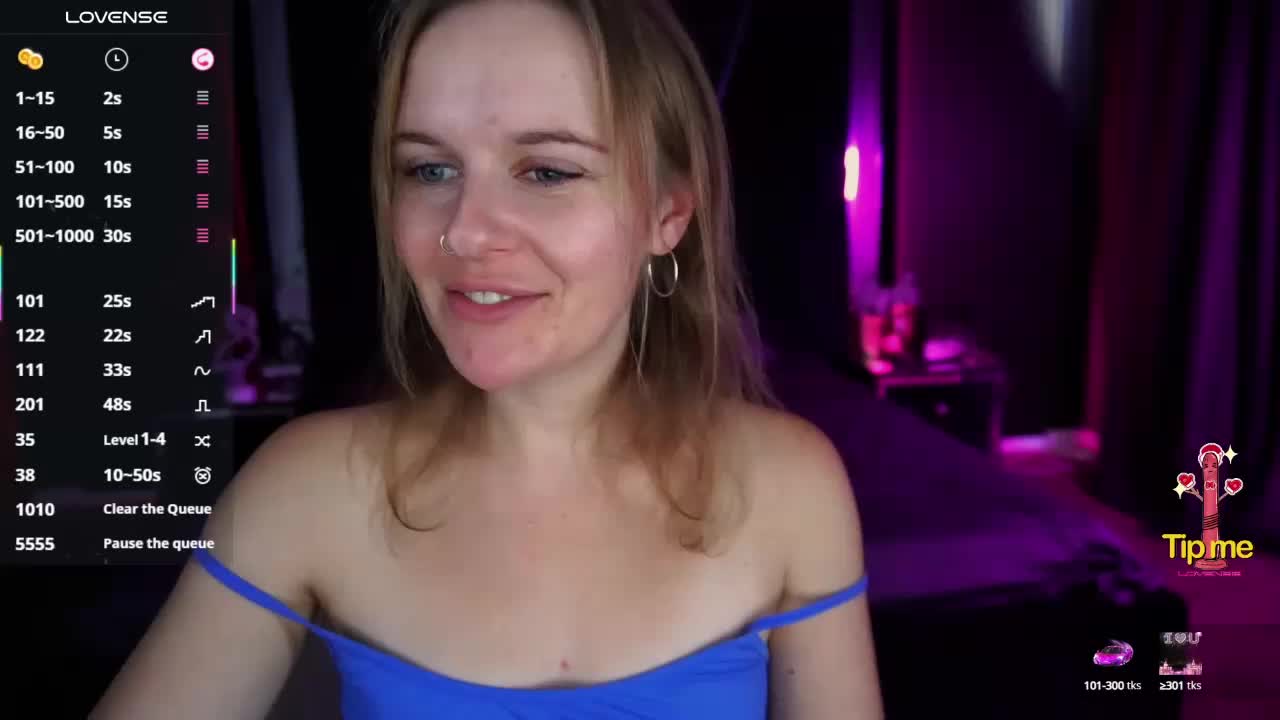 MaribelRiver Live Sex December 17, 2025