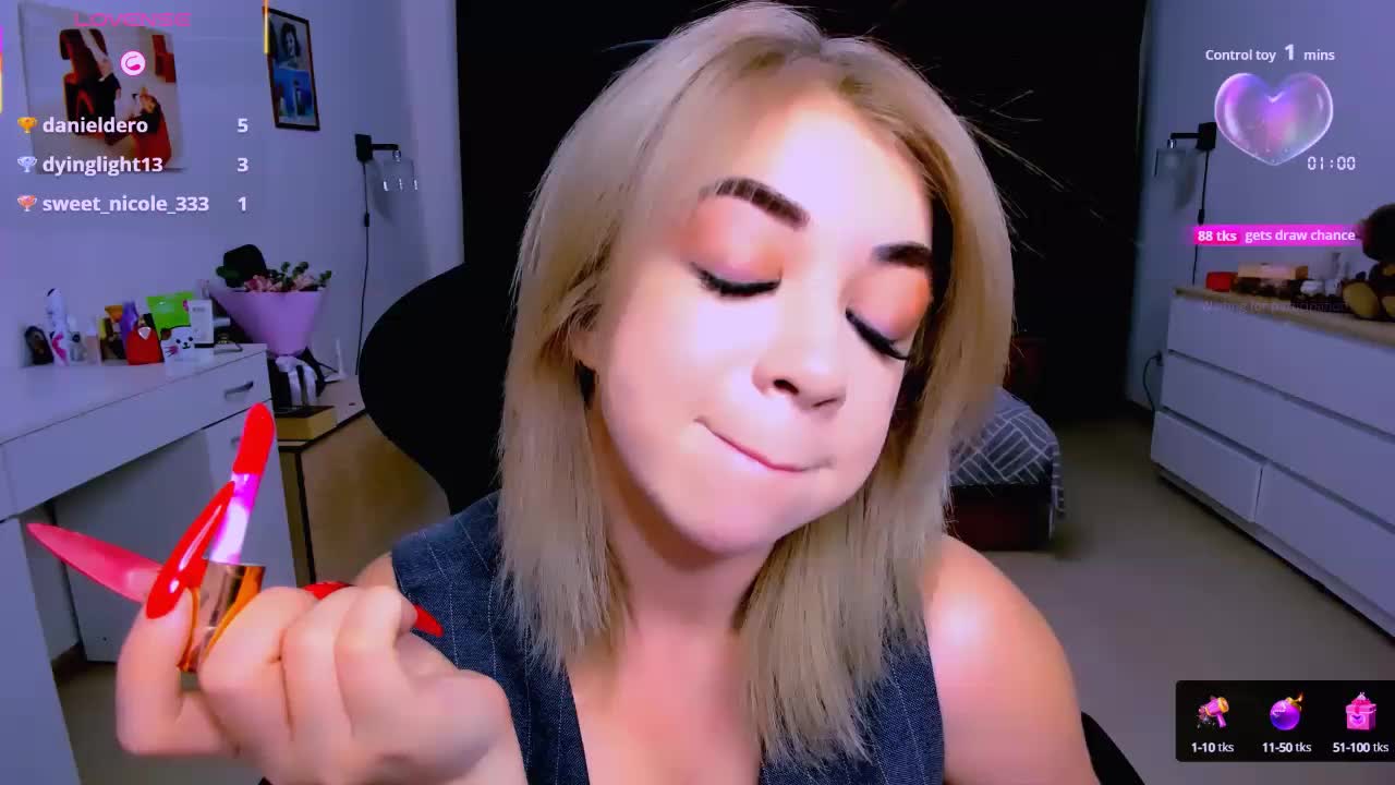 BabyNicole Live Sex December 14, 2025