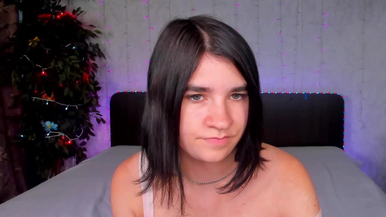 Polly-Love Live Sex December 17, 2025