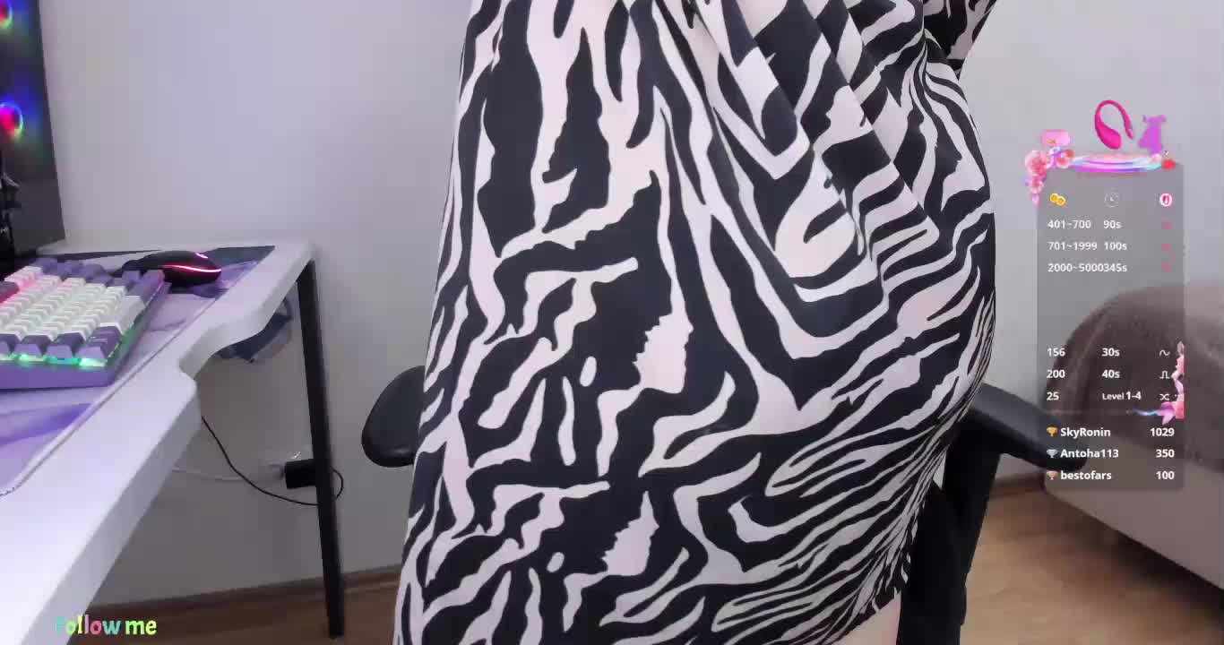 Skyqueenii Live Sex December 13, 2025