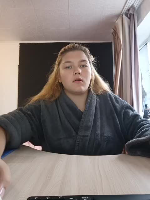 Kakdelaman Live Sex December 13, 2025