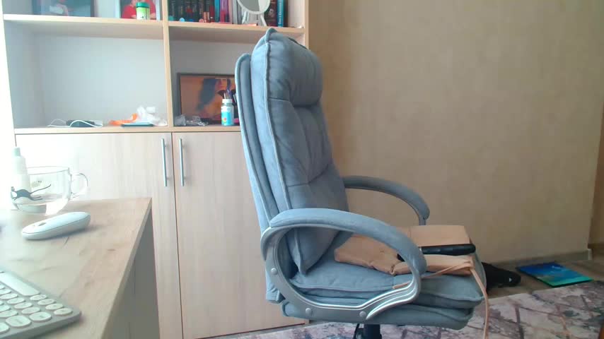 Brionia Live Sex December 13, 2025