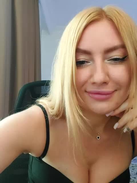 AlenaFeya Live Sex September 13, 2025