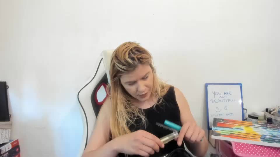 artsyandcraftsy_ Live Sex December 14, 2025