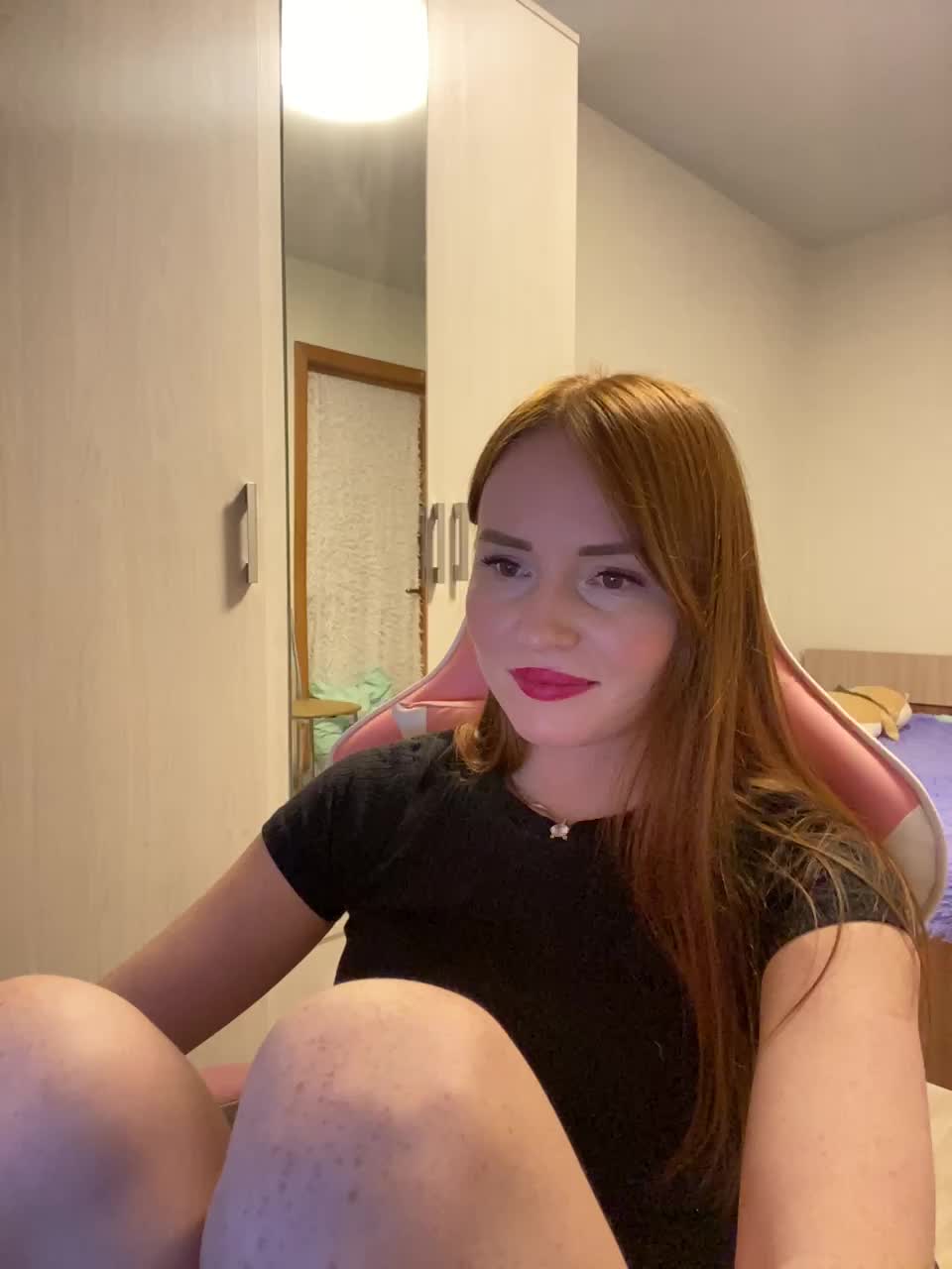 Lisichkina Live Sex December 13, 2025