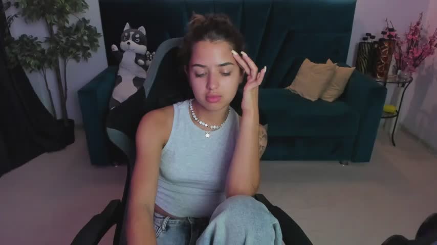 CharleneWoods Live Sex December 14, 2025