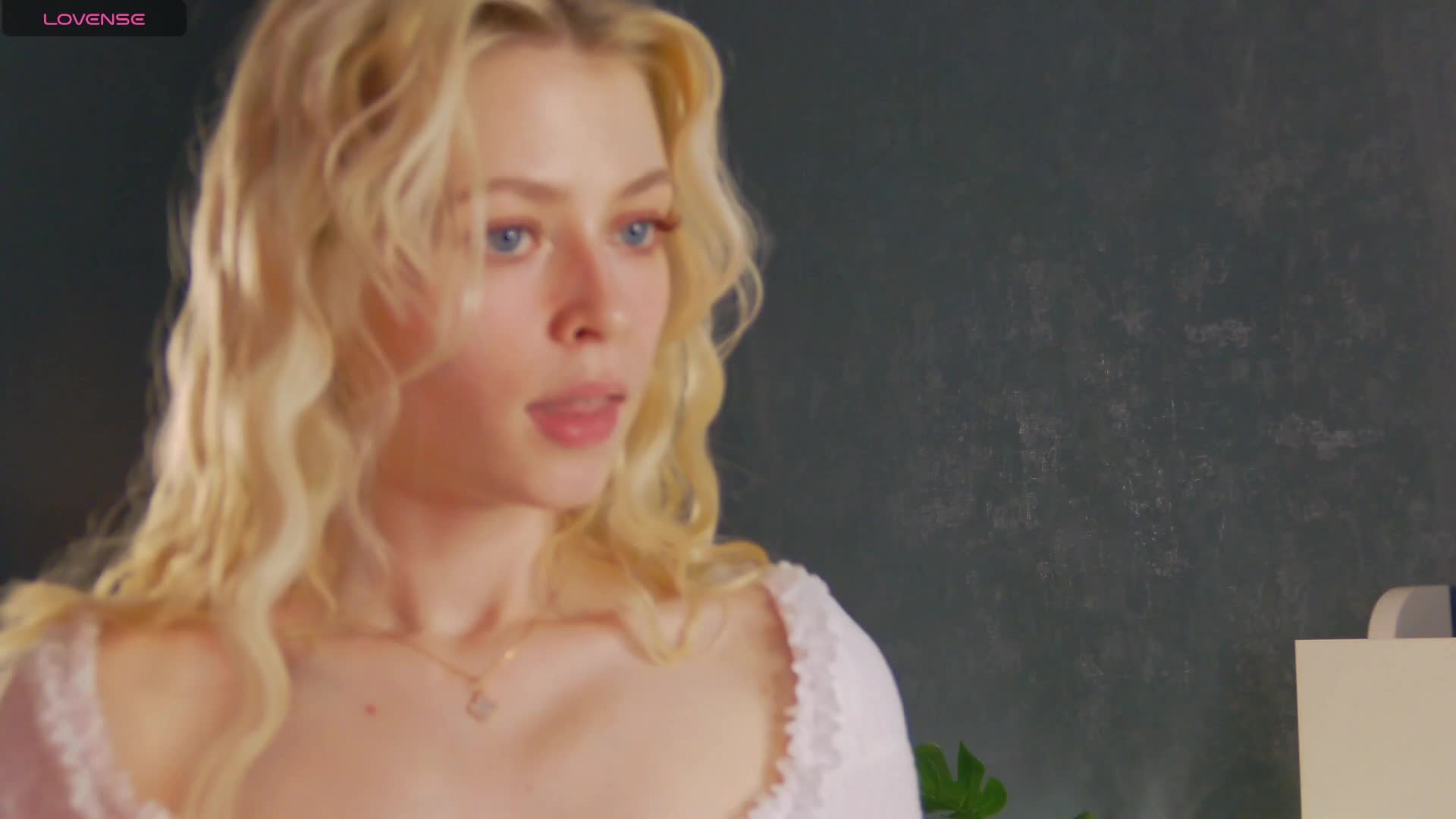 -mozaly- Live Sex December 14, 2025