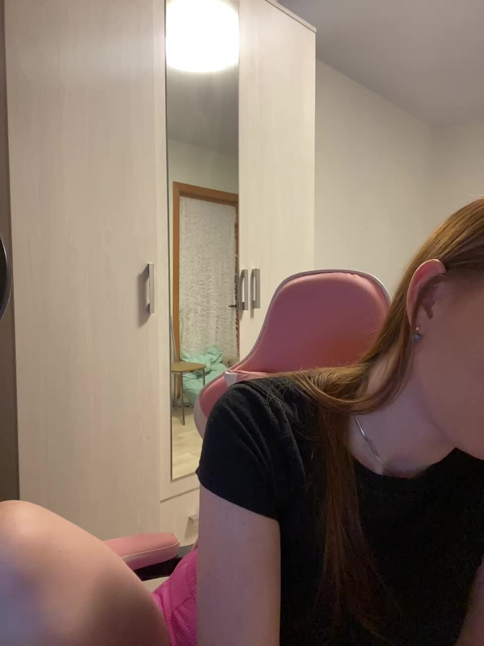 Lisichkina Live Sex December 13, 2025