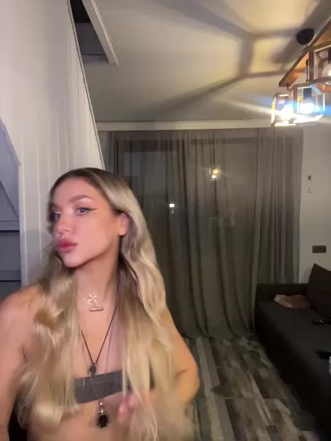 MistressX555 Live Sex December 18, 2025