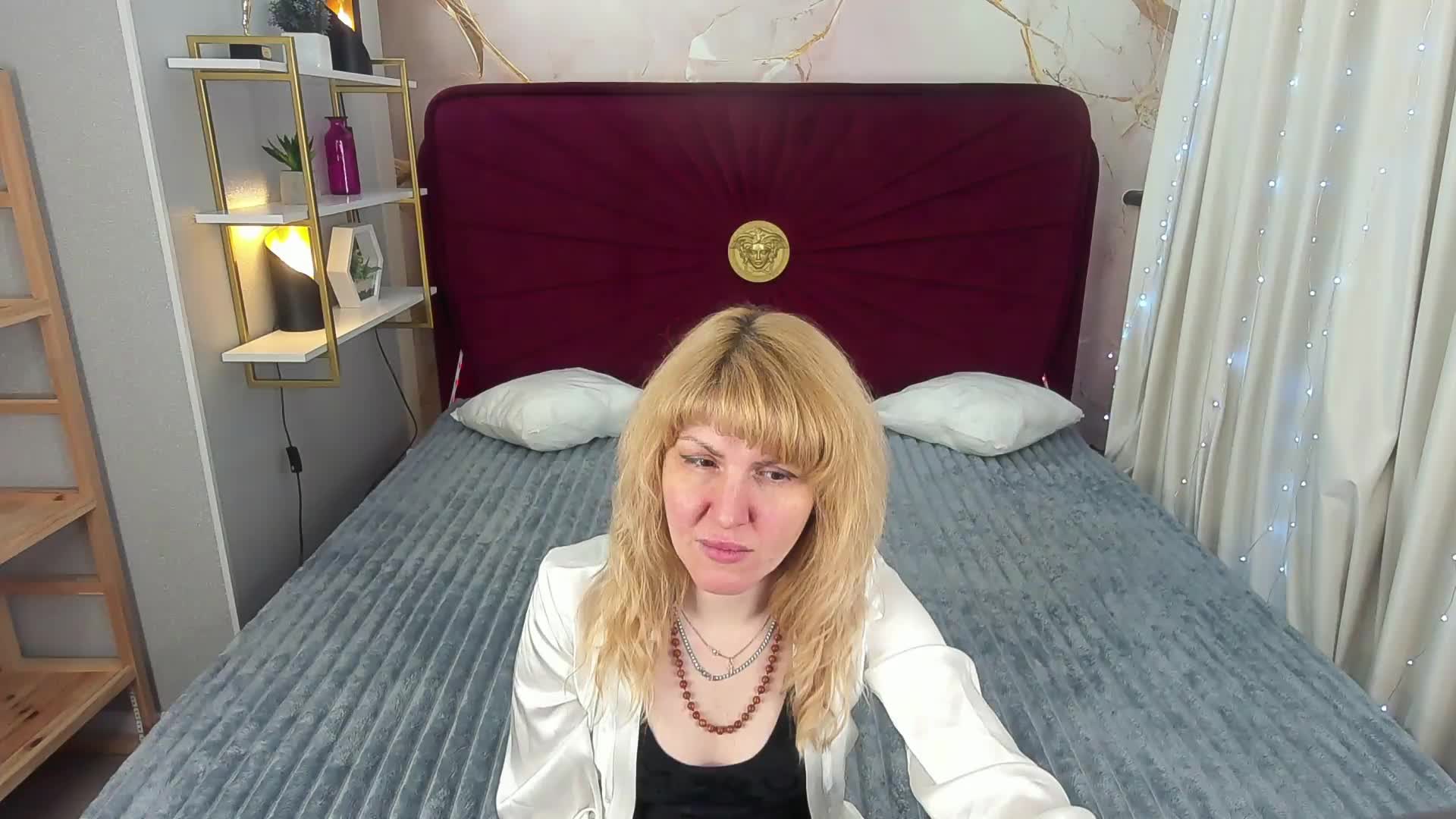 NatalyChanel Live Sex December 13, 2025