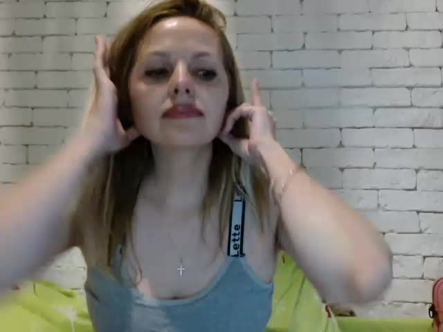 Angel_girllovemy Live Sex December 14, 2025