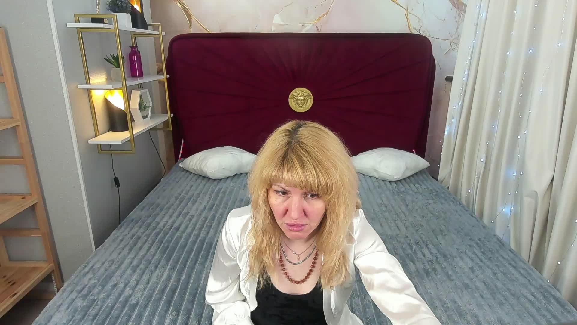 NatalyChanel Live Sex December 13, 2025