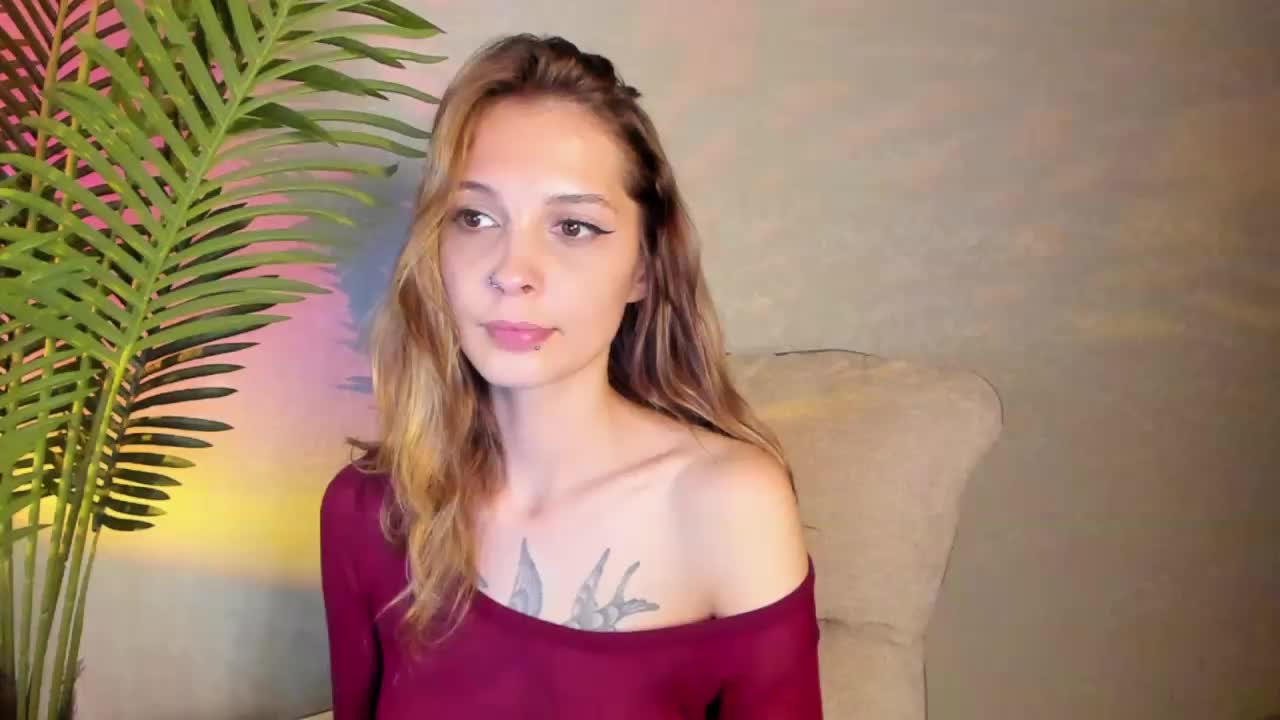 Maribett Live Sex December 15, 2025