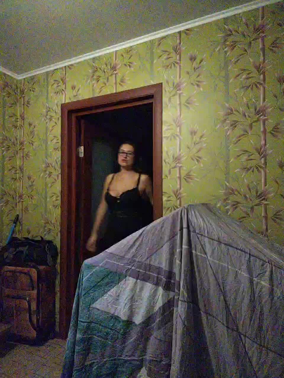 AlicaLovely Live Sex December 18, 2025