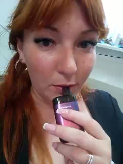 MiaLovely Live Sex December 14, 2025