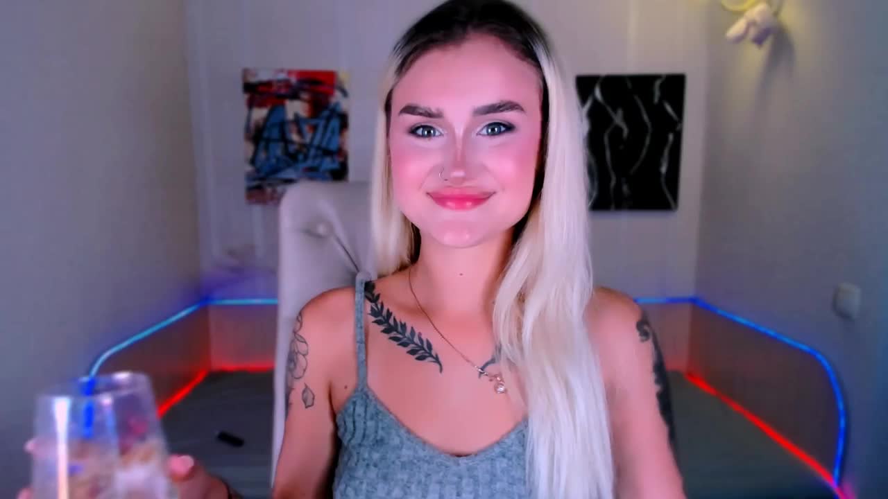 Ravenaaaa Live Sex December 13, 2025