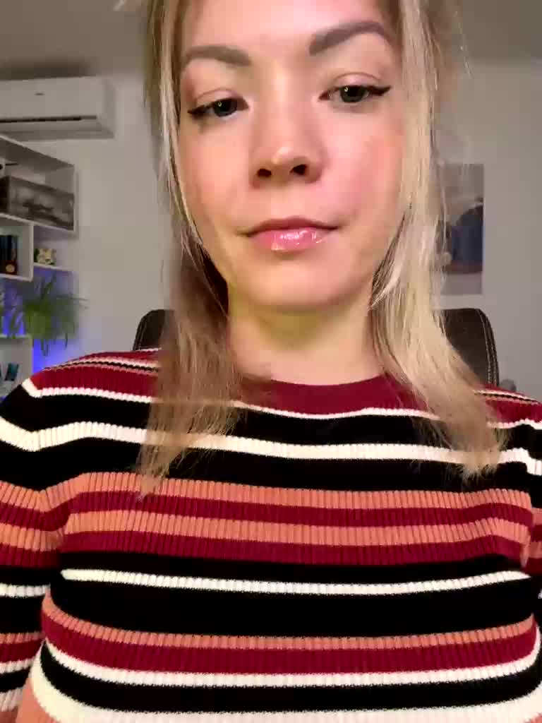 _Cute Live Sex December 13, 2025