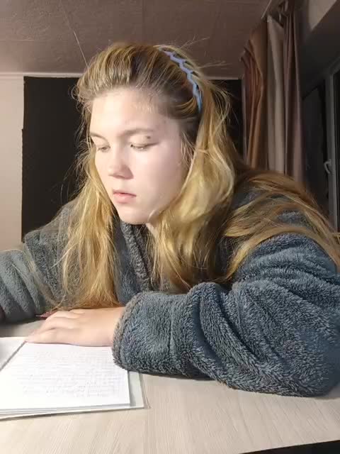 Kakdelaman Live Sex December 13, 2025