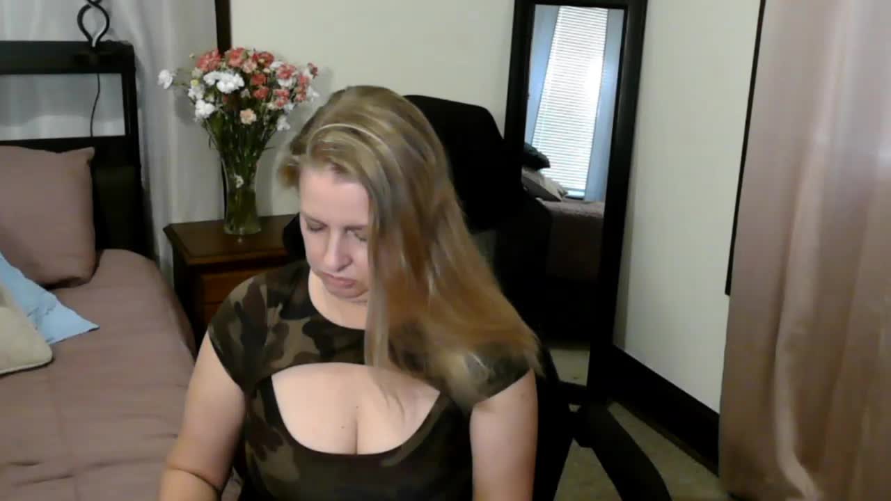 Holliekate Live Sex December 13, 2025