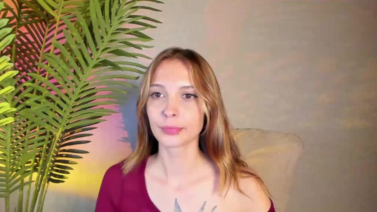 Maribett Live Sex December 15, 2025