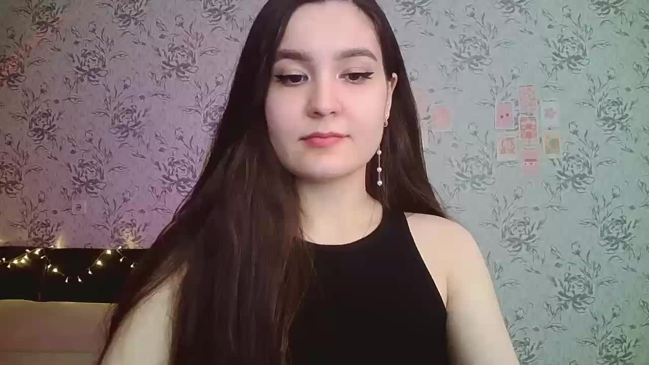 annie-fleur Live Sex December 14, 2025