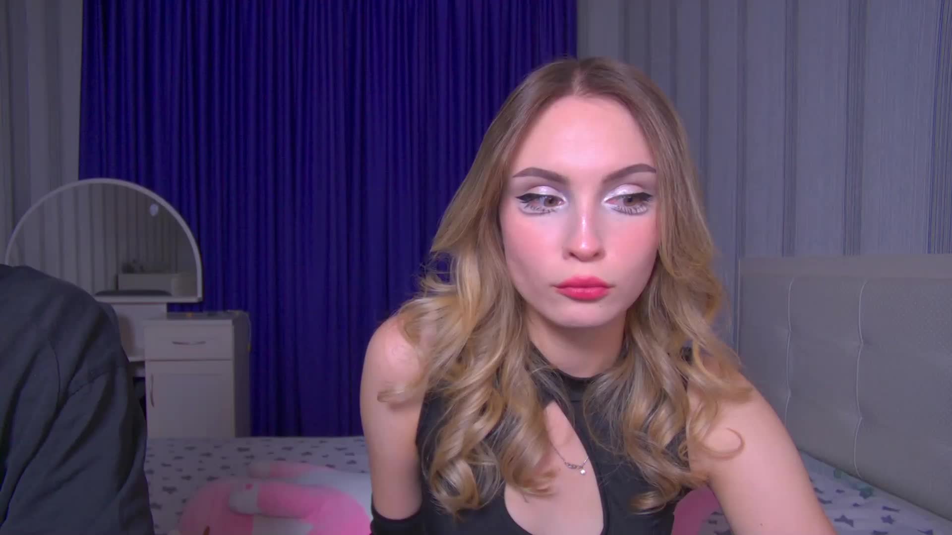 AmyAmy Live Sex December 13, 2025