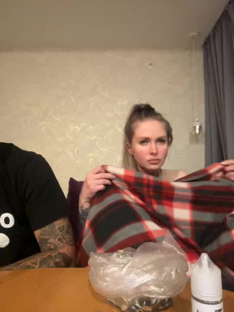 Letti28 Live Sex December 14, 2025