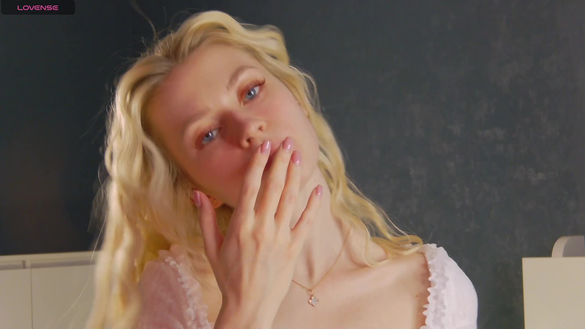 -mozaly- Live Sex December 14, 2025