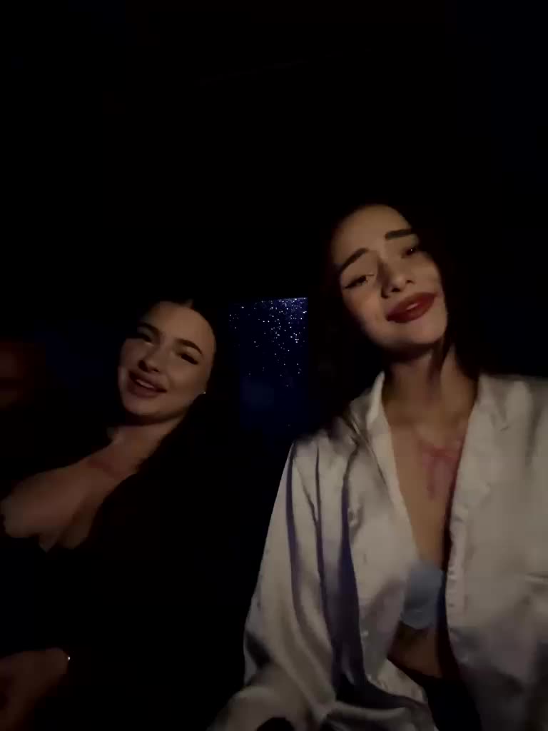 LisaAndDenis Live Sex December 18, 2025