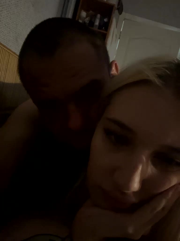 RiARTxxx Live Sex December 12, 2025