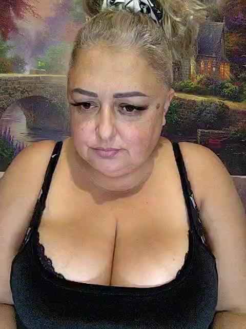 BigMilf Live Sex December 14, 2025