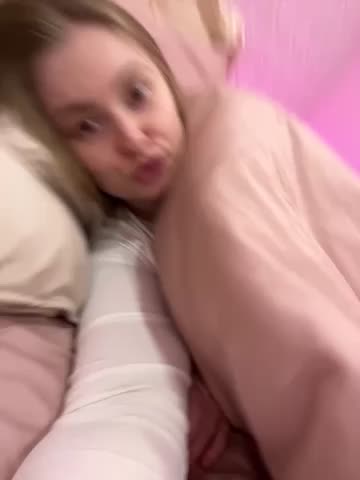 DeniMilkyyyyy Live Sex December 17, 2025